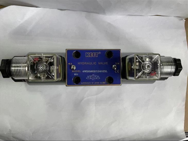 Directional Control Valve 12V/24VDC